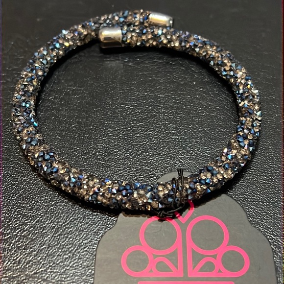 Blue and silver flexible bracelet